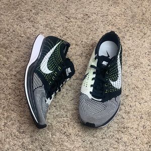 Nike Flyknit Racer